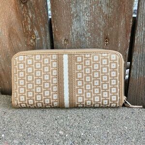 Women’s Brown White Woven Fabric Full Zip Wallet
